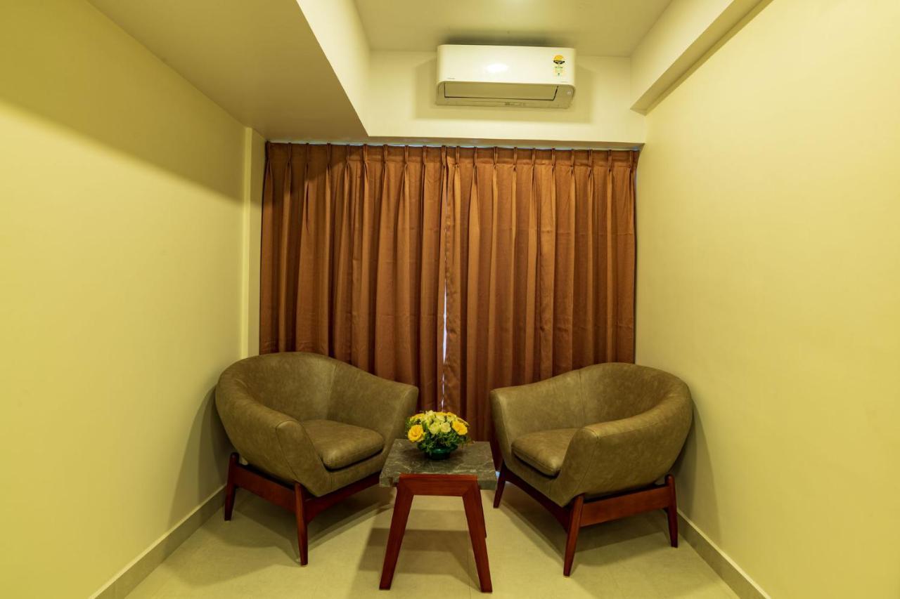 Arctic Hotel Kochi Dış mekan fotoğraf