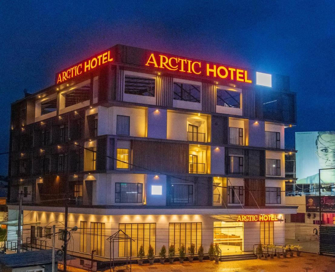 Arctic Hotel Kochi Dış mekan fotoğraf